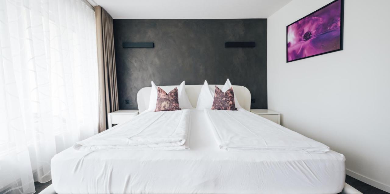 Christania Hotel Fiesch Bagian luar foto